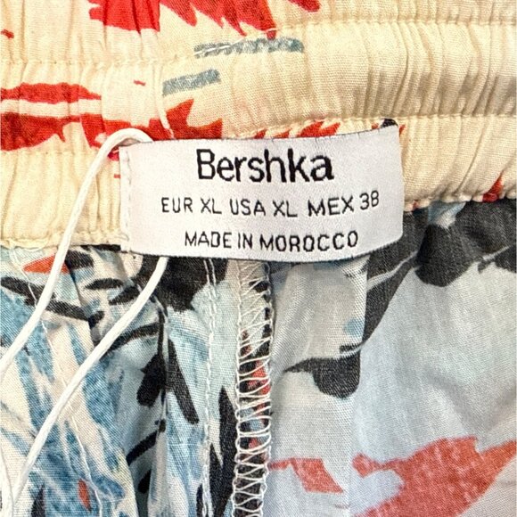 Bershka Men's Multicolor Tropical Hawaiian Shirt & Shorts Set Size XL - New - Picture 10 of 14
